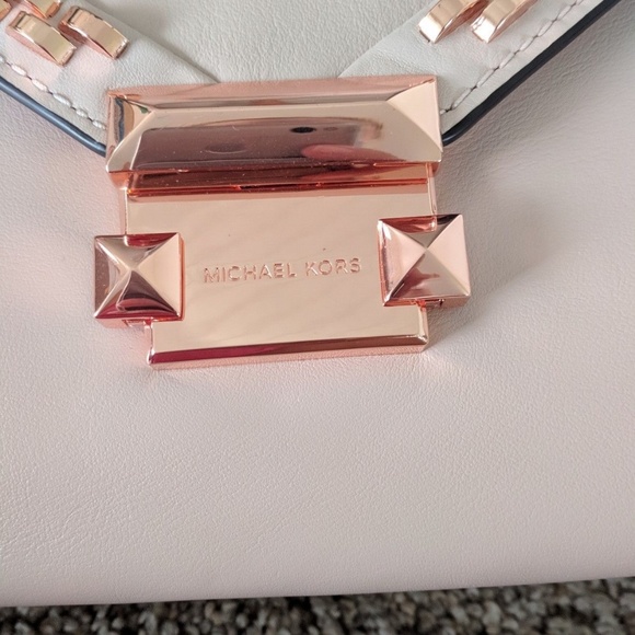 Michael Kors Chain Handle Medium Satchel bag - Picture 5 of 8